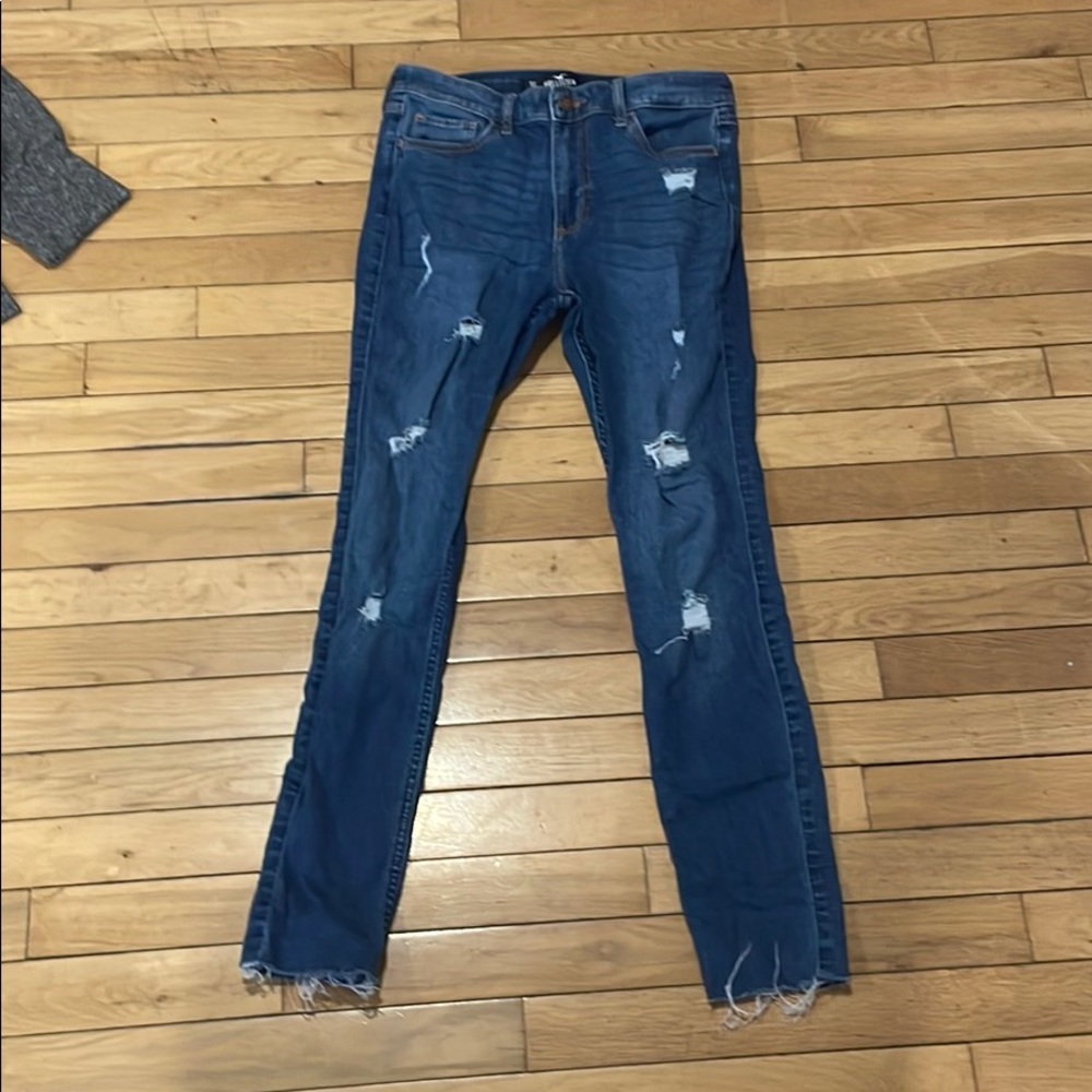 -hollister high rise super skinny with rips
